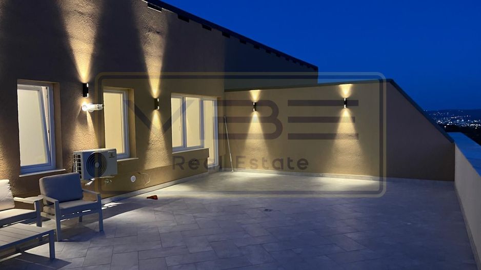 Copou-Apartament Premium -2 camere -terasa 50 mp- View Panoramic - Poză 4