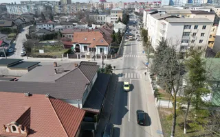 Clădire și teren pentru investiție, central Roman - Poză 70