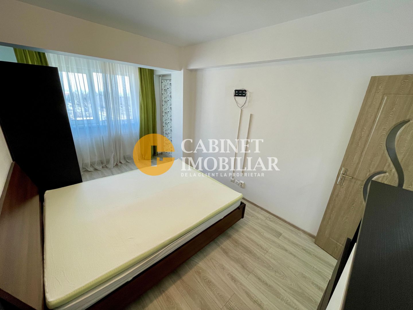 Galata - Bloc Nou - 2 Camere decomandat - Etaj 1 - Mobilat/Utilat - 54 MP - Poză 4