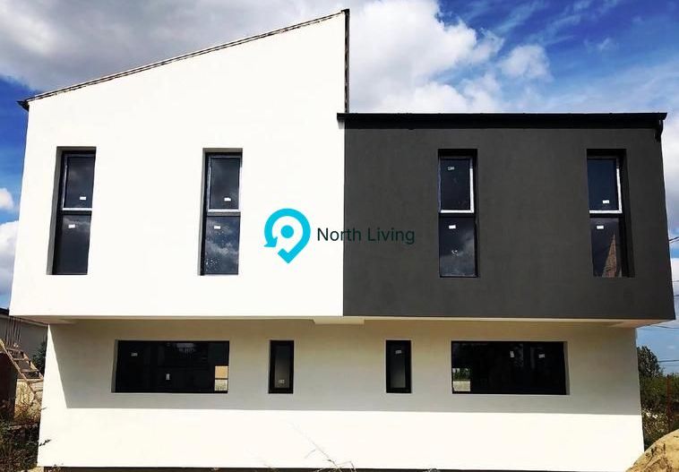 Duplex 4 camere + curte 100 mp Tunari - Poză 16