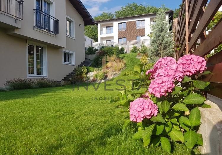 Casă individuală modernă în Gruia, cu grădină superbă - Poză 4