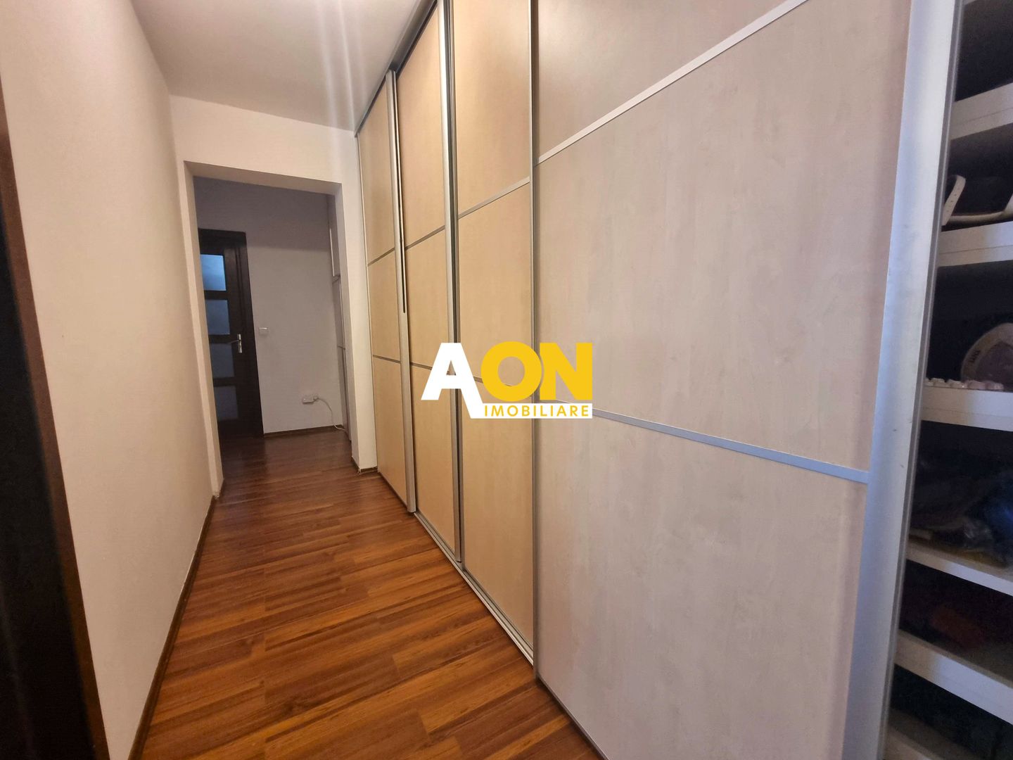 Apartament 4 camere, 102 mp utili, la vila, cu 100 mp teren, Cetate - Poză 5