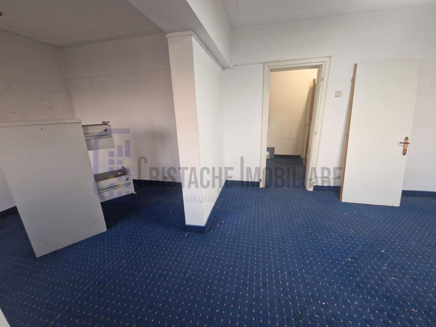 Spatiu comercial-birou. Tineretului, 2 camere decomandat, 67 mp. - Poză 3
