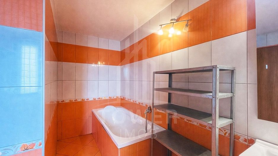 Casă de închiriat-Veterani - Poză 16