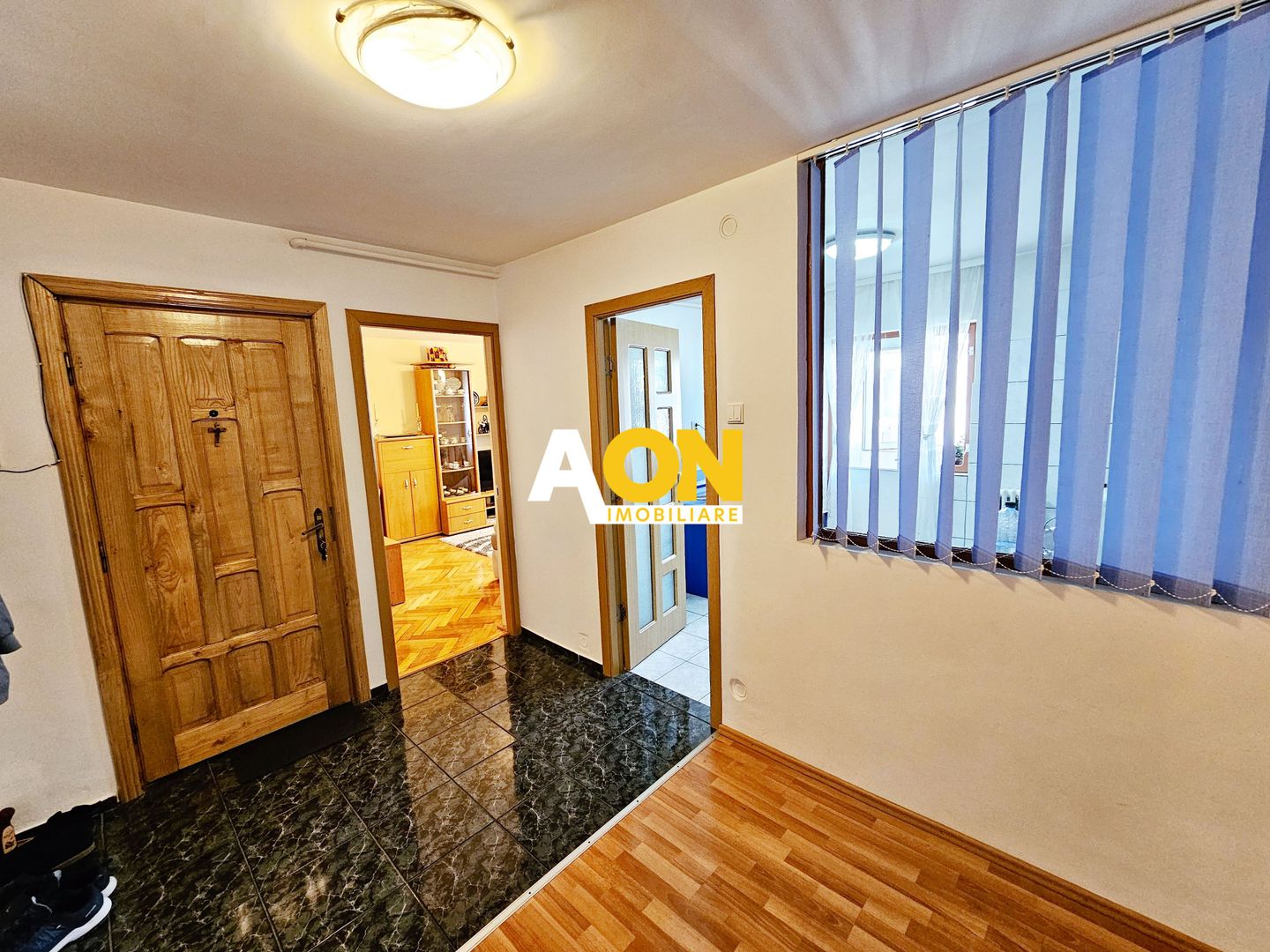 Apartament 3 camere, decomandat, Cetate, zona Kaufland - Poză 10