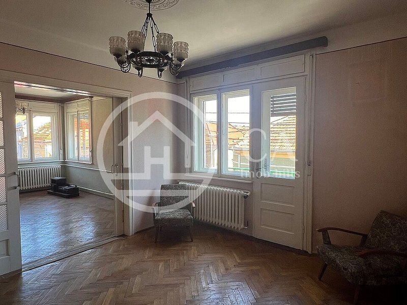 Apartament cu 3 camere de vanzare zona Muzeul Tarii Crisurilor Oradea - Poză 11
