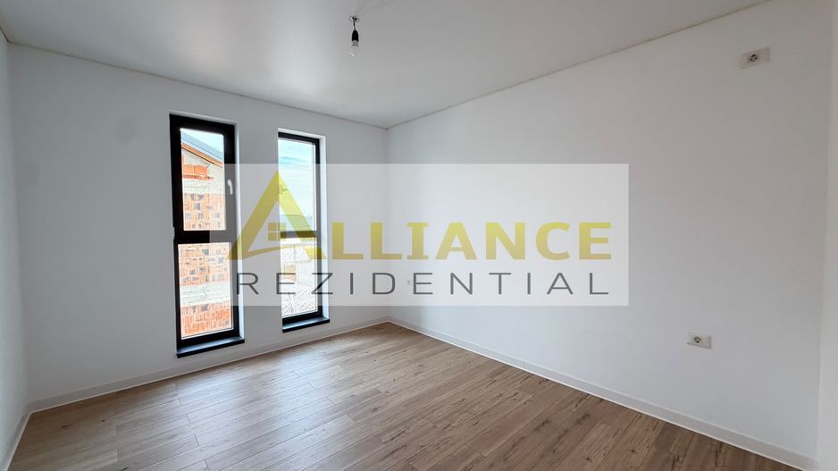 Casa Individuala - 4 camere - 2 bai - 450 mp teren - Poză 5