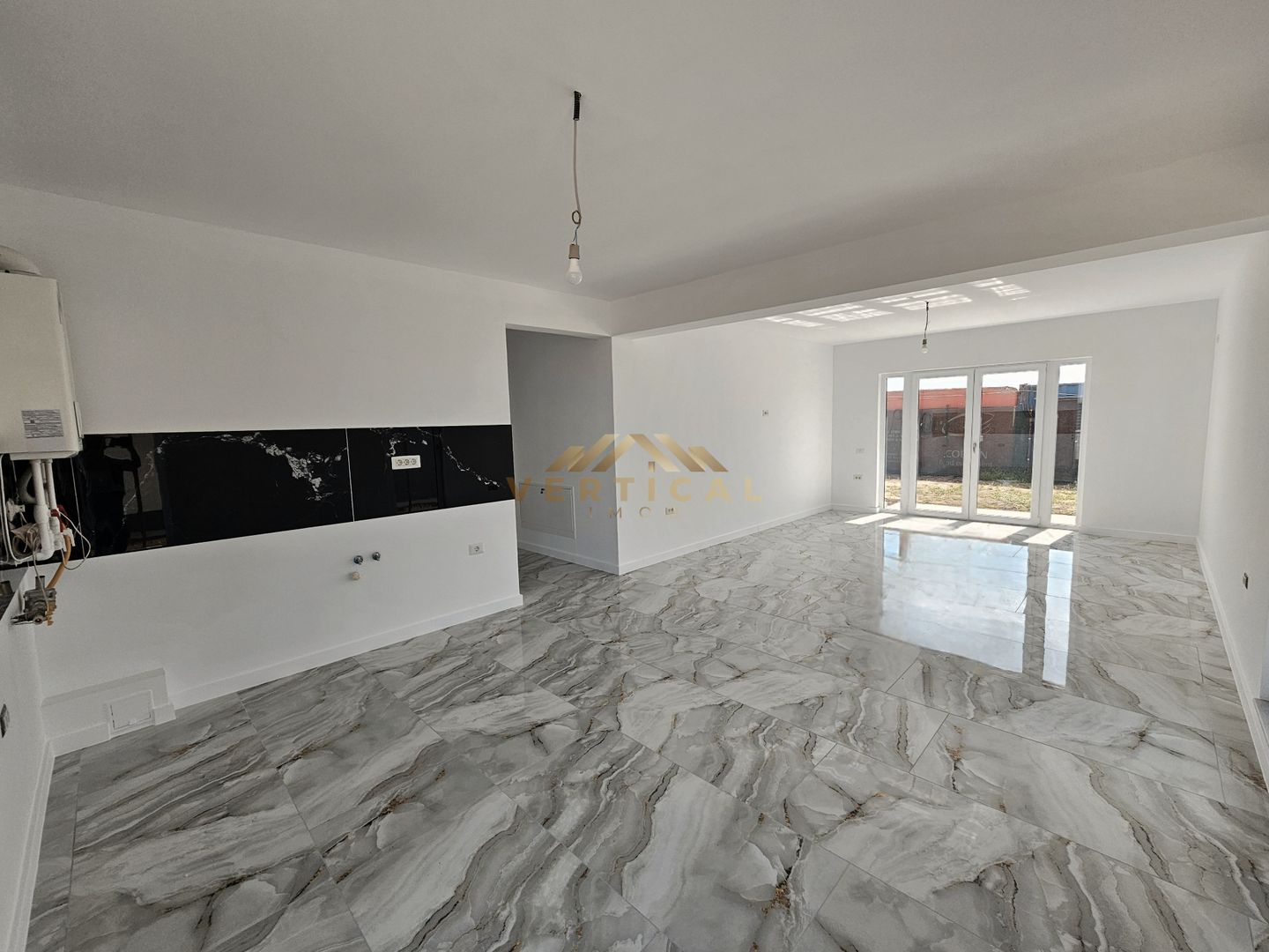 Casa 3 camere in comuna Berceni - Poză 6