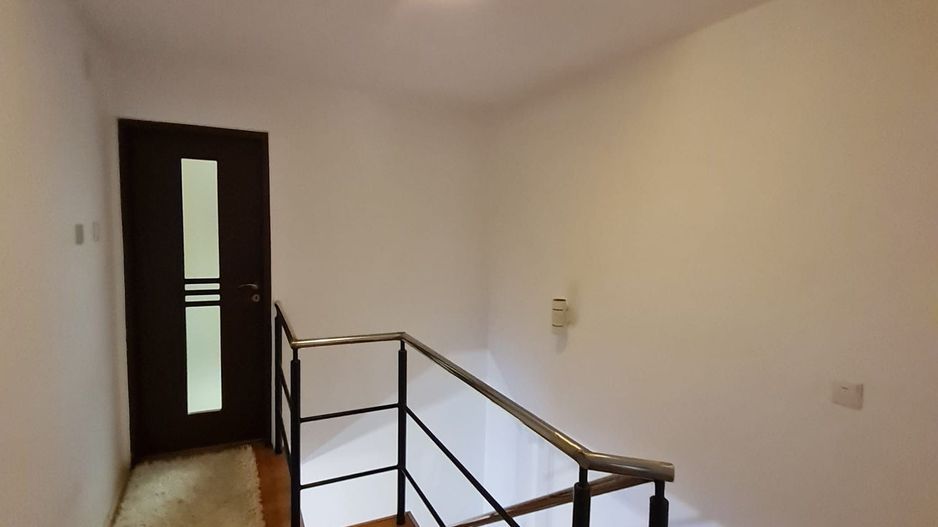 Casa ideală pentru investiție-spațiu comercial/birourii - Poză 18