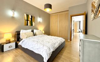 Apartament cu 4 camere, elegant si modern, in zona Centrala- Tender - Poză 17