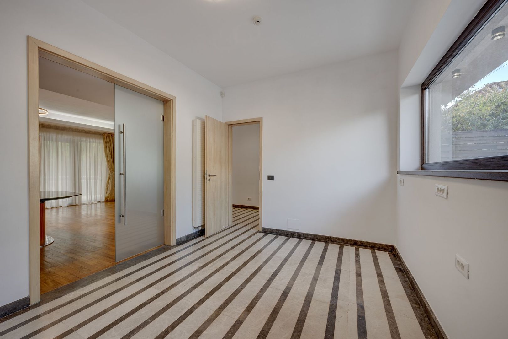 Vila superba 200 mp Fundeni Dobroesti - Complex privat - Lot 270 mp - Poză 11