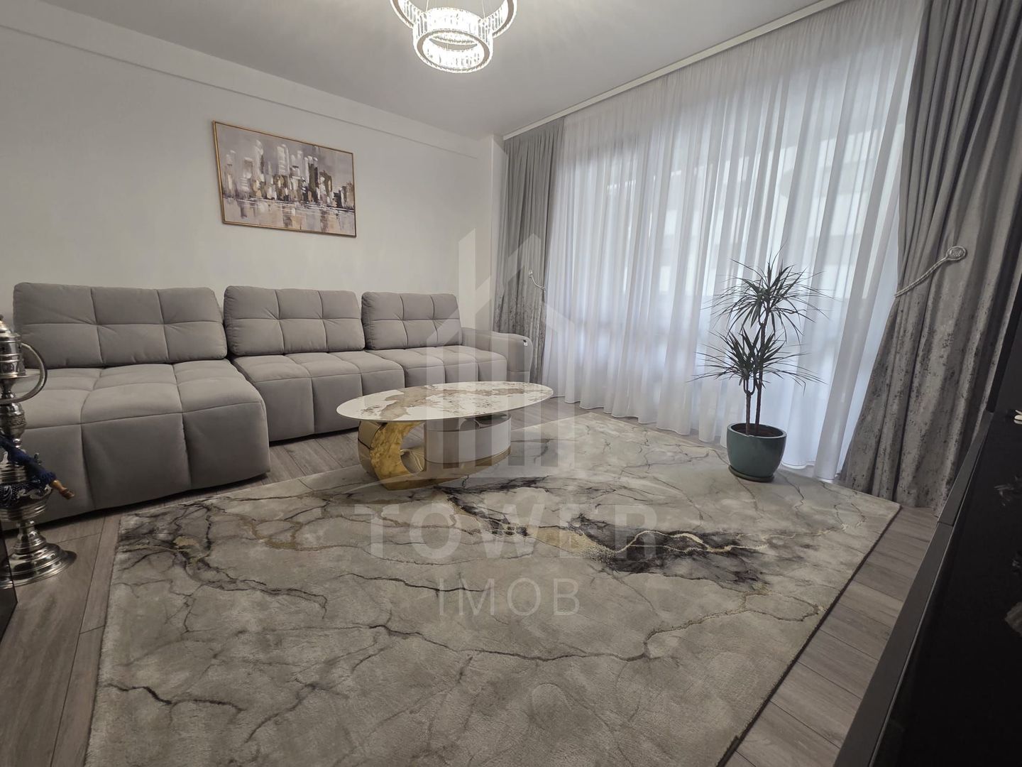 Apartament 3 camere de închiriat Doamna Stanca - Poză 1