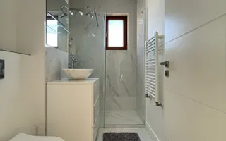 2 camere spatioase cu vedere libera - Poză 12