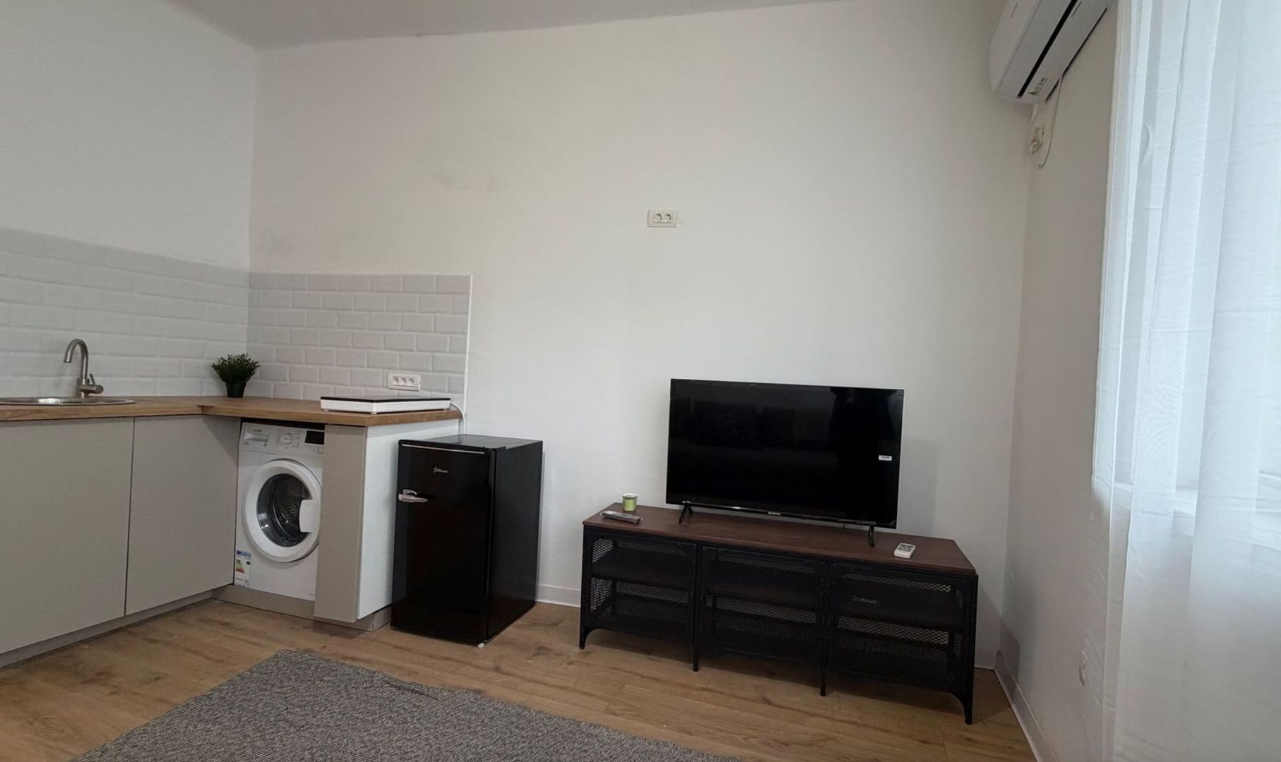 Studio Cozy | Universitate | - Poză 4