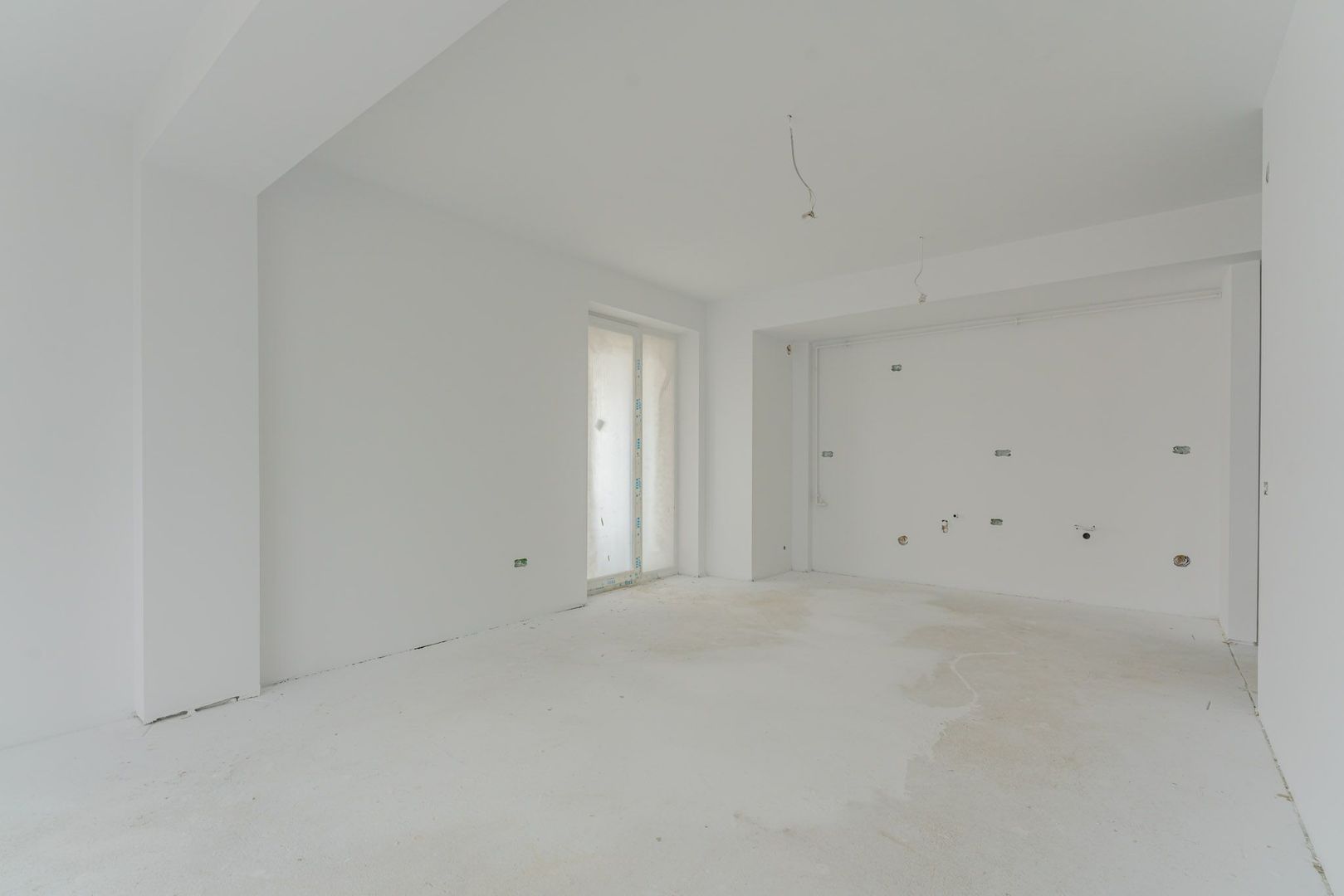 Apartament 2.5 Camere Sala Polivalentă | 59 mp Util + 18 mp Balcon - Poză 4