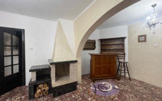 Casă spațioasă P+E+M | 43 ari teren | Mobilată & utilată | Iaslovăț - Poză 4