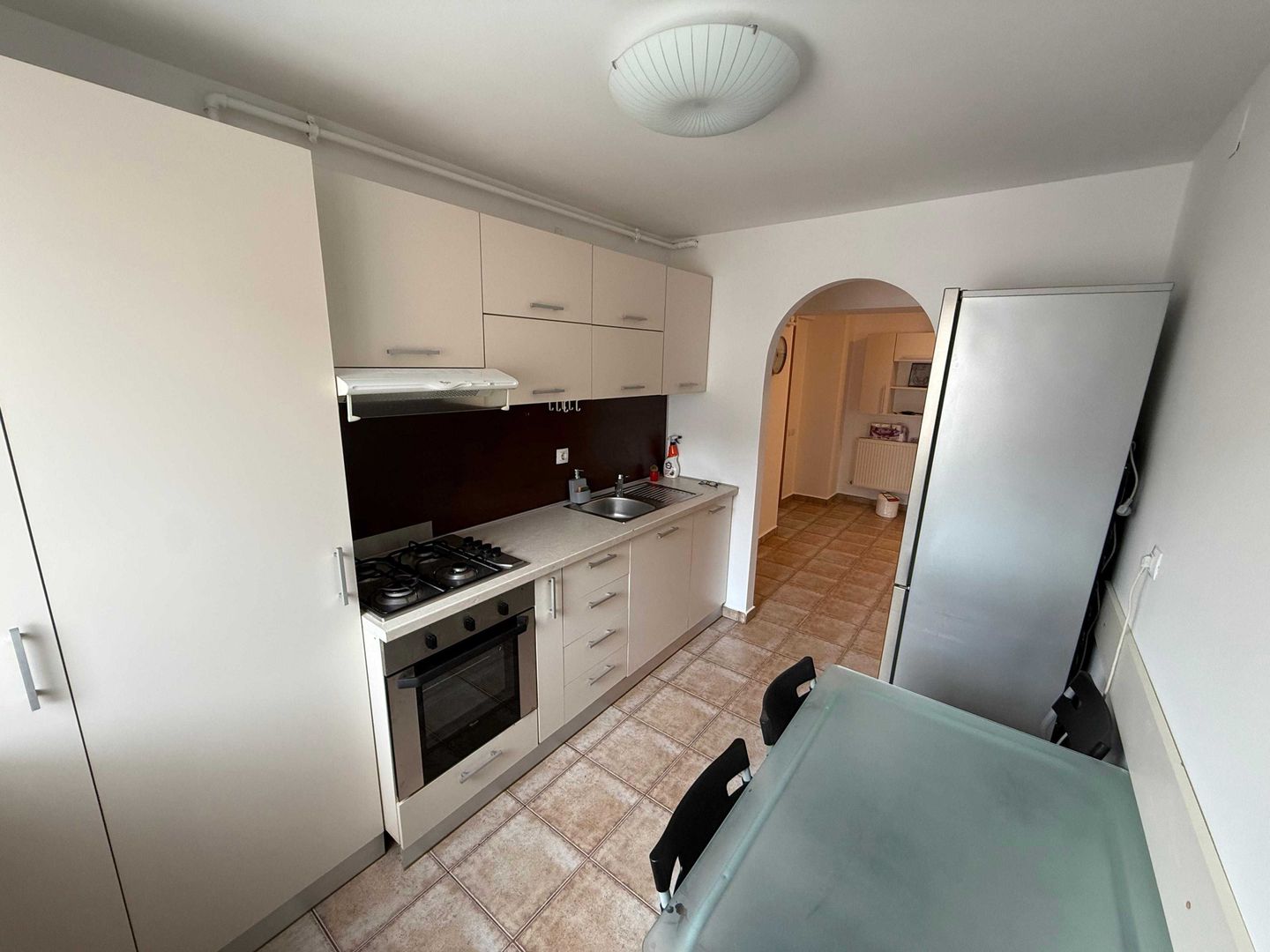 Apartament luminos 2 camere.  Cu Centrala. Complex Confort Park. Delta Vacaresti - Poză 6