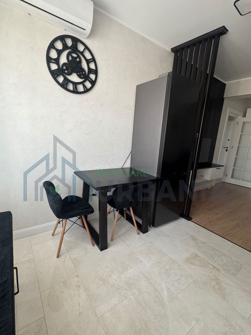 Apartament premium de închiriat în Royal Town Copou, Iași - Poză 8