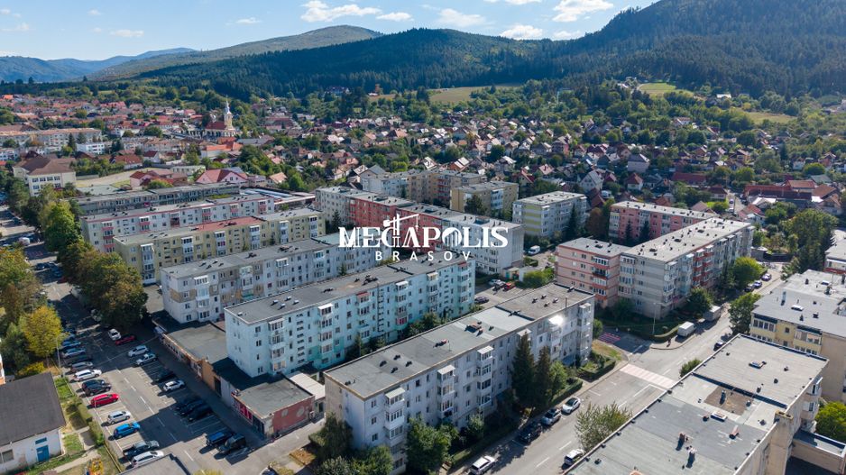 2 camere decomandat, 53 mp, Electroprecizia Săcele - Poză 21