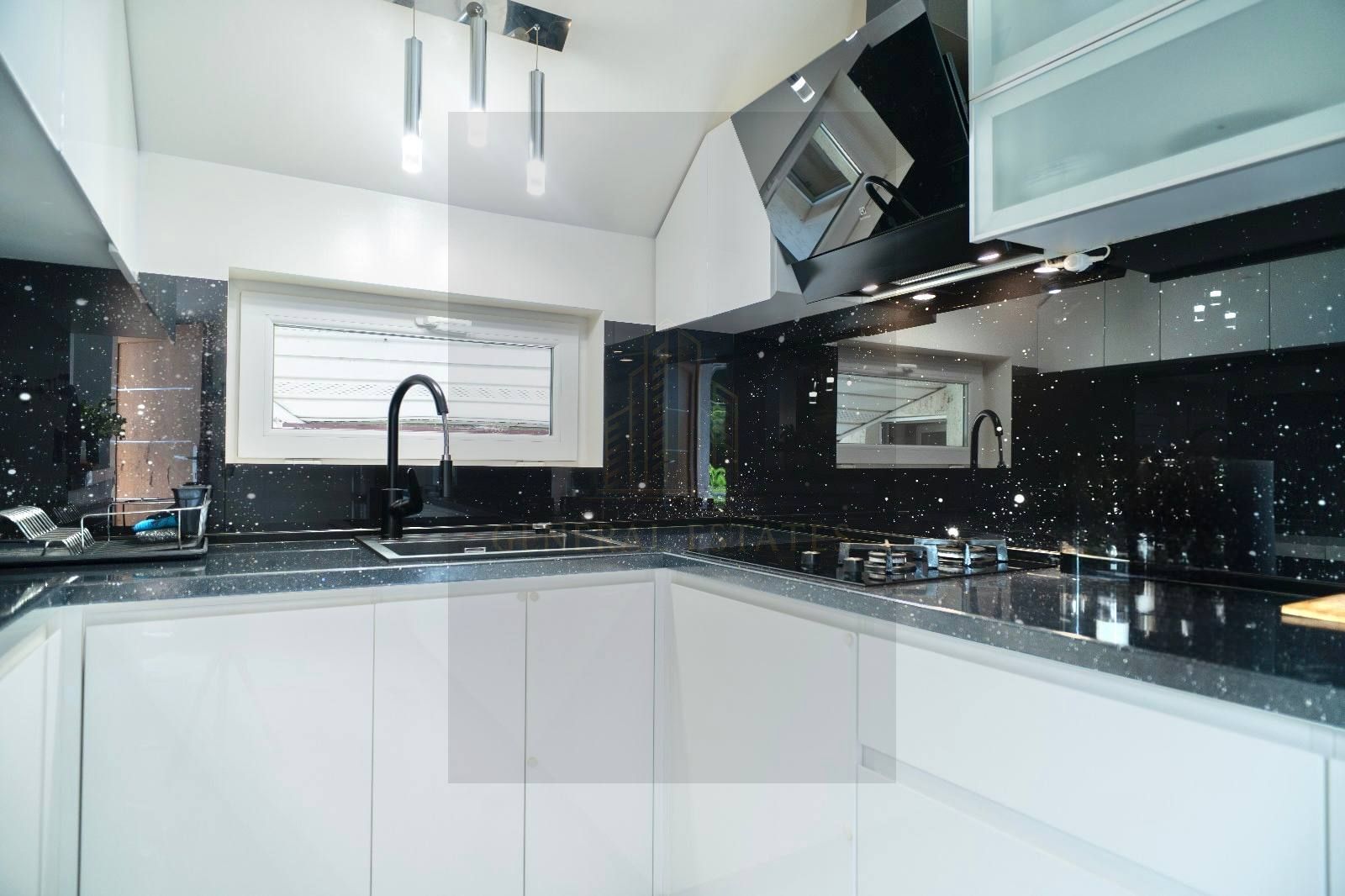 Afacere la Cheie în cartierul Frumoasa, Iași ! - Poză 10