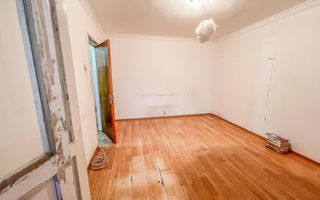 Apartament 3 camere Balcon Metrou  Raul Doamnei 1' - Poză 4