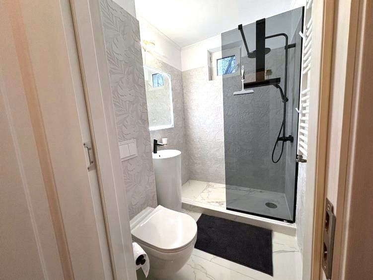 🏡 ]nchiriez Apartament cu 3 camere, 68 mp, parcare inclusă, Titan - Poză 7