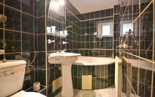 De Vanzare Apartament 3 Camere Nua | Decomandat | .....mp Util Etaj 1 - Poză 14