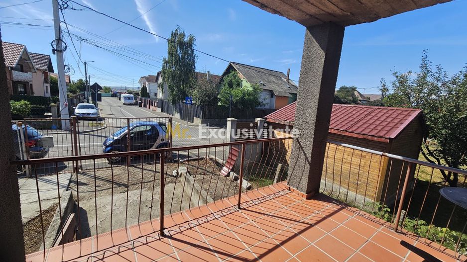 Vila generoasa cu piscina,garaj subteran si curte cu terasa-Turda - Poză 4