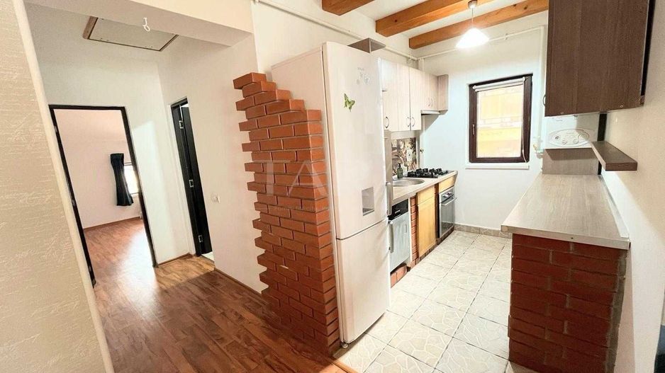 Apartament 3 camere, parcare, pod - Cetatea Fetei, Florești - Poză 2