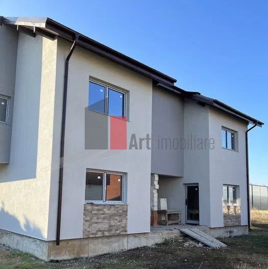 Vila duplex Balotesti Bavaria Park - Poză 1