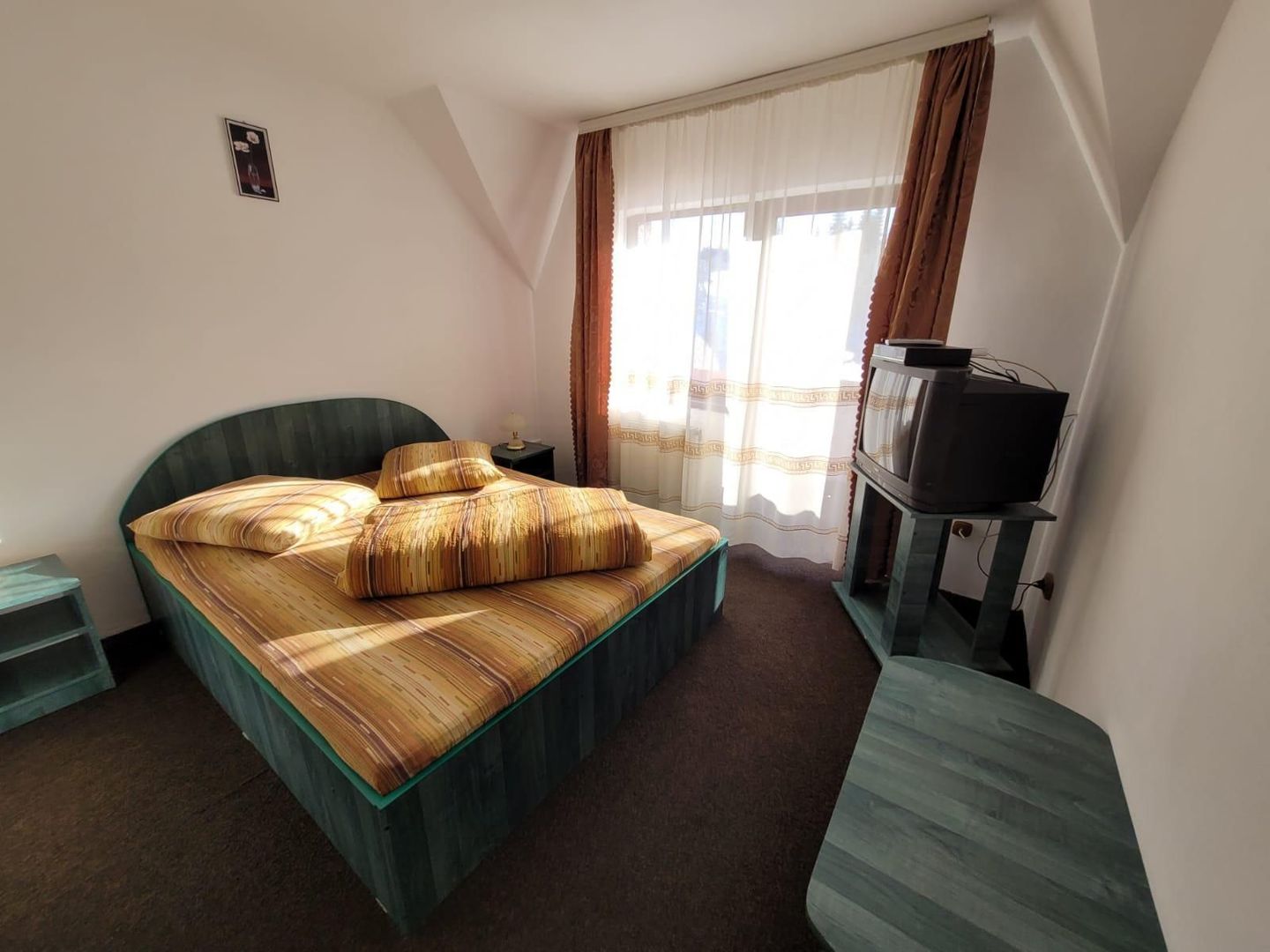 Pensiune + fermă piscicolă (sturion/caviar) | Saru Dornei/Sarisor - Poză 10