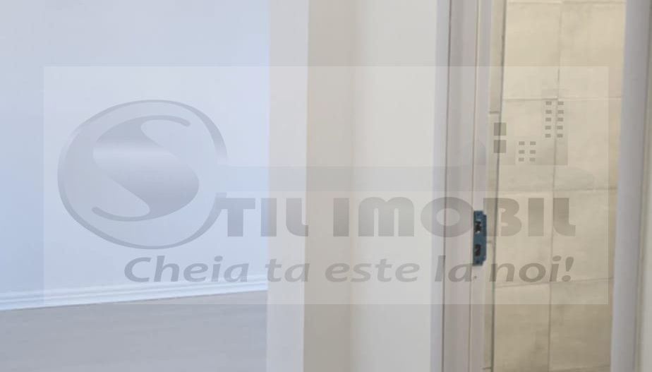 Apartament renovat complet – Alexandru cel Bun 72.000 EURO - Poză 3