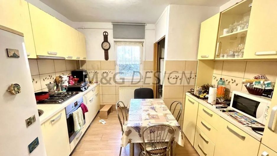 Apartament 3 camere Calea lipovei - Poză 1