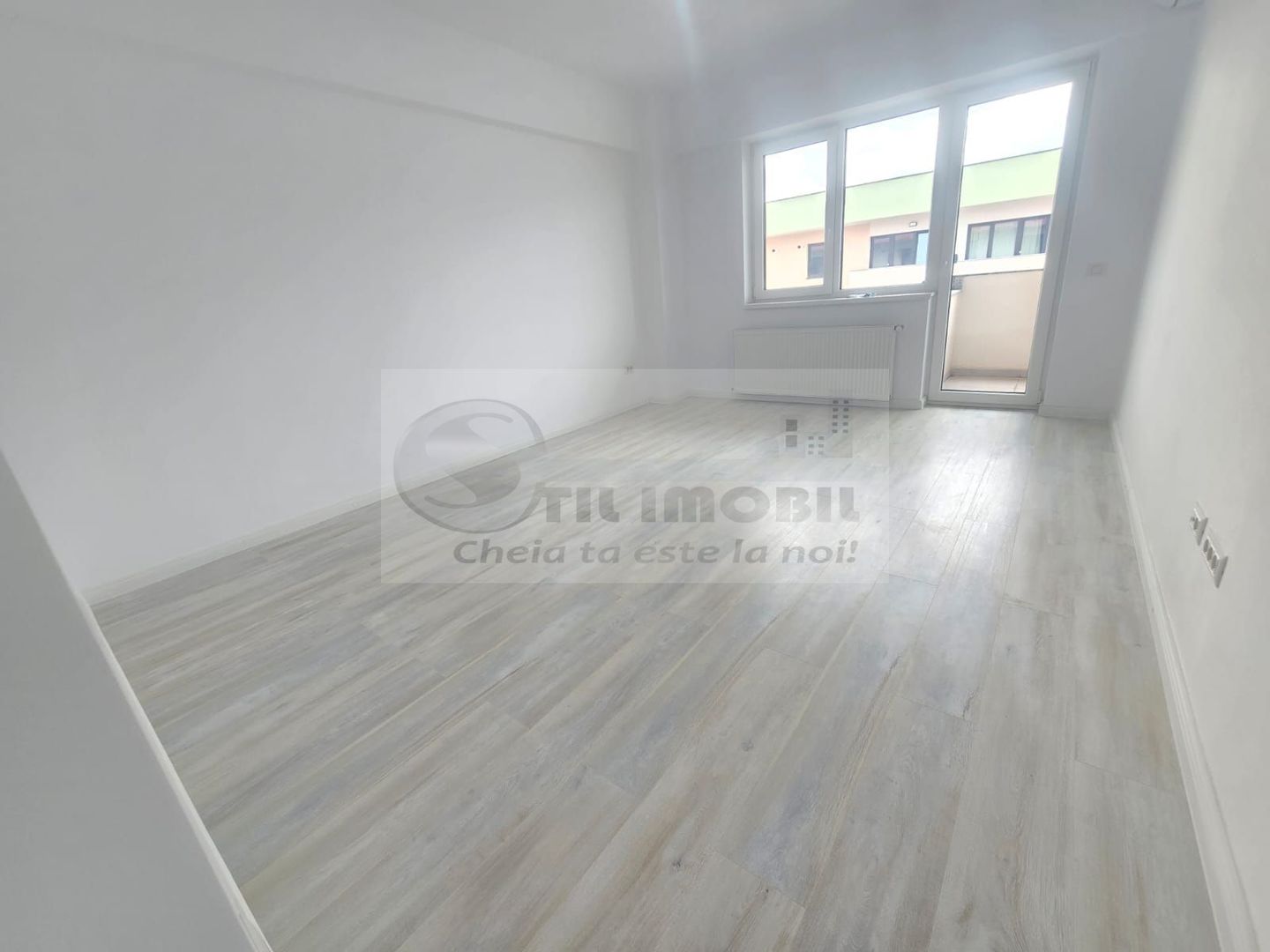 1 CAM PALAS UNIREA TOWERS INTABULAT LOC DE PARCARE BUCATARIE MOBILATA - Poză 7