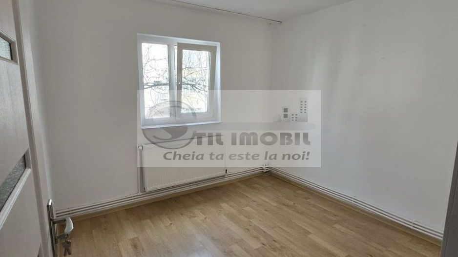 Apartament 2 camere semidecomandat - Alexandru cel Bun - Minerva - Poză 3