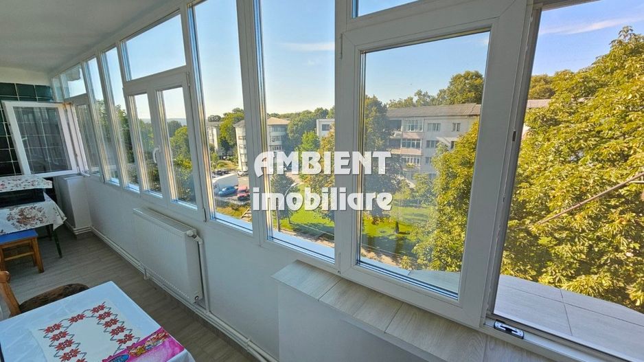 Apartament cu 3 camere, 94 mp, zona TRAIAN - PRIMARIE; - Poză 2