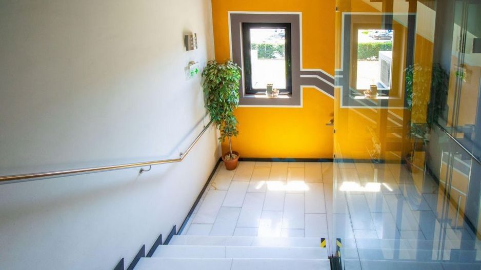 Inchiriere Bucuresti | Aeroport Otopeni | Spatiu Birouri | Utilitati incluse - Poză 9