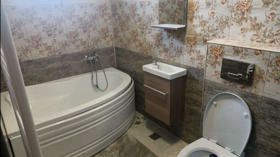 Vila dupex complex privat Otopeni | 23 August - Poză 11