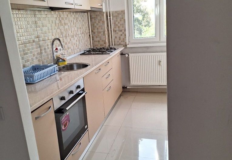 Apartament 3 camere renovat integral, etaj 3/4, lângă metrou Păcii - Poză 7