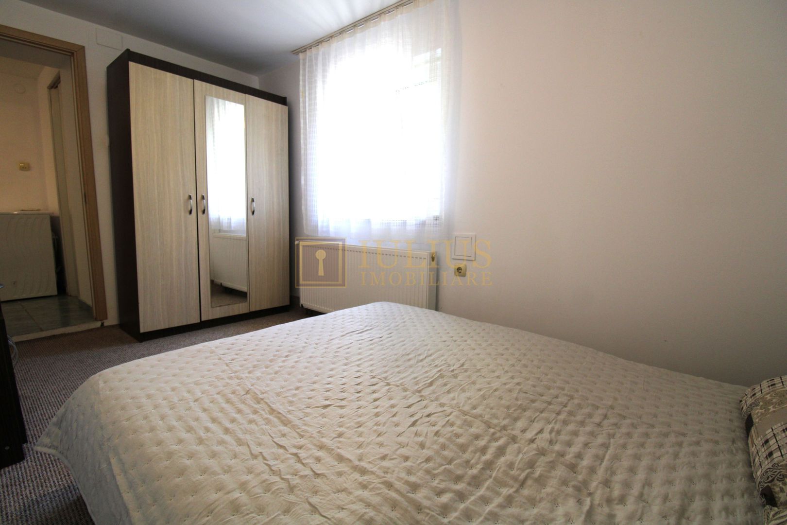 2 camere la curte intr-o zona linistita in Cetatii - Poză 8