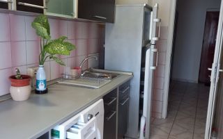 DE INCHIRIAT GARSONIERA SPATIOASA- METROU TIMPURI NOI - Poză 4