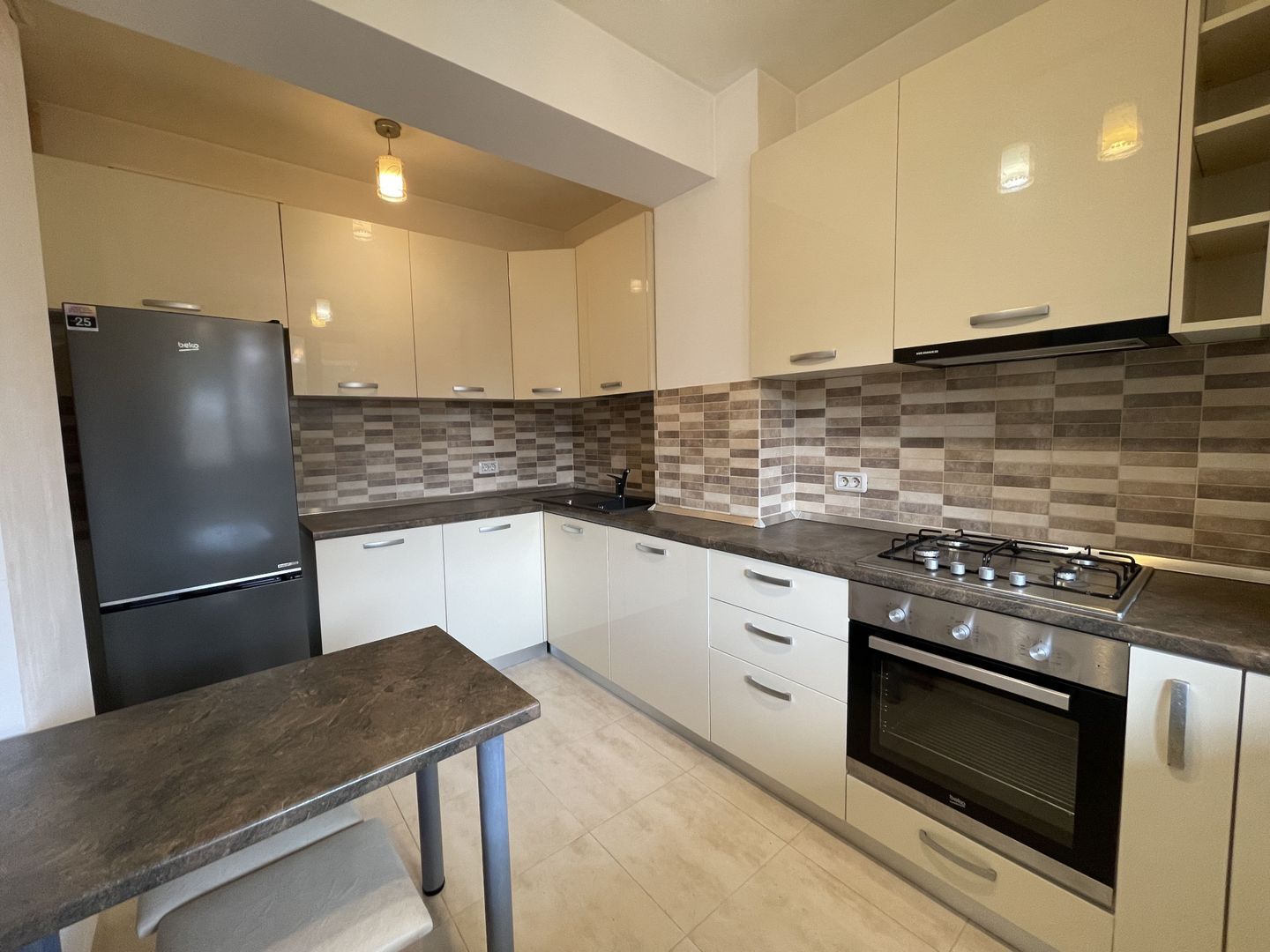 COLENTINA | Andronache | Chirie 2 Camere + Centrala Proprie - Poză 3