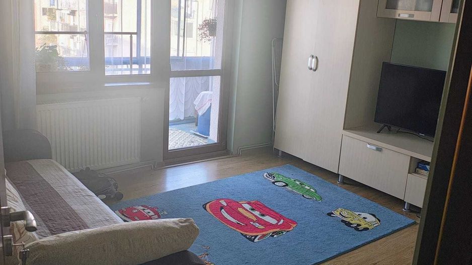 BRASADAS vinde ap 3 cam etaj 4/4 in Carpati 2. - Poză 3