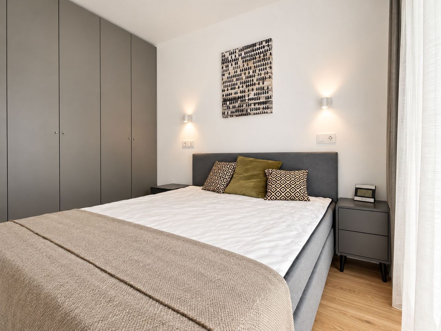 For Rent Modern 3-Room Apartment | Belvedere Residence | Pipera Metro - Poză 7
