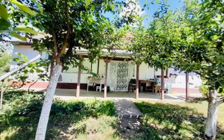 Casă + 2870 mp teren – oportunitate Ciocaia - Poză 3