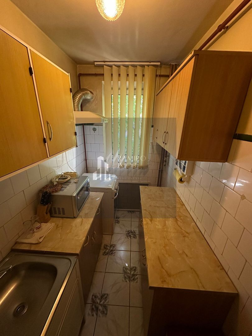 Apartament 3 camere Piata Progresul /etaj 2 - Poză 9
