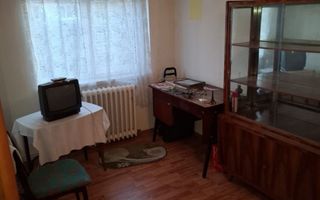 De vanzare apartament cu 3 camere, Str. Stefan Luchian - Poză 2