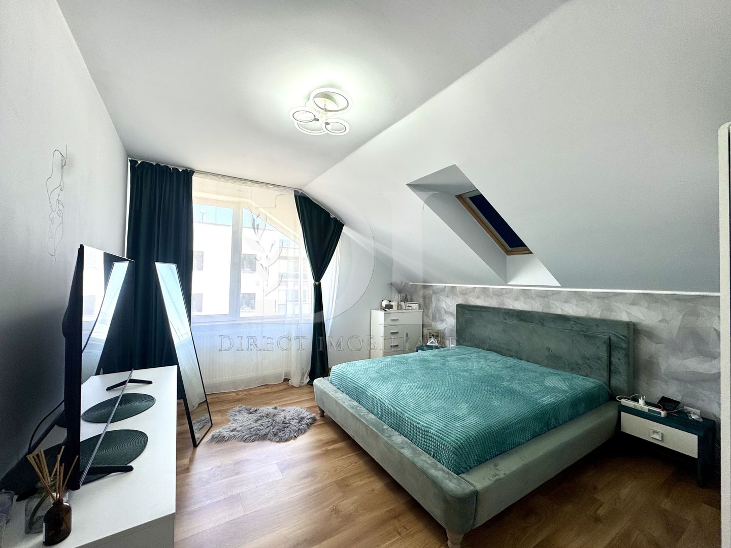 Apartament 81 mp / complet decomandat / Zona Eroilor - Poză 10