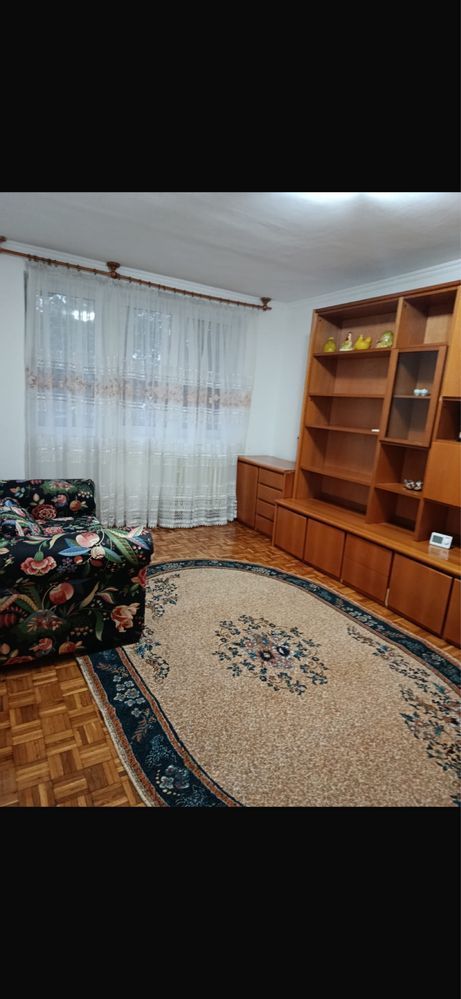 BRASADAS închiriază ap cam etaj 3/4 LIDL Careiului. - Poză 1