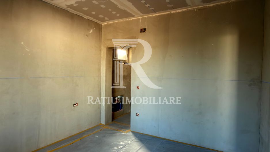 Casă 4 camere | Terasă | Curte | Sântandrei - Poză 15